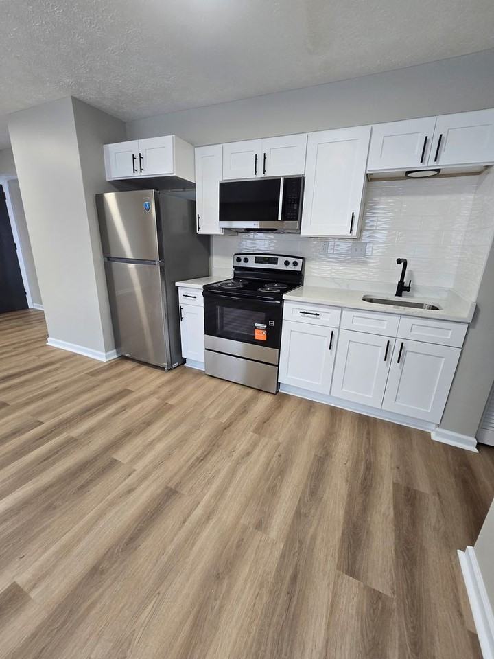 265 E Southern Ave
