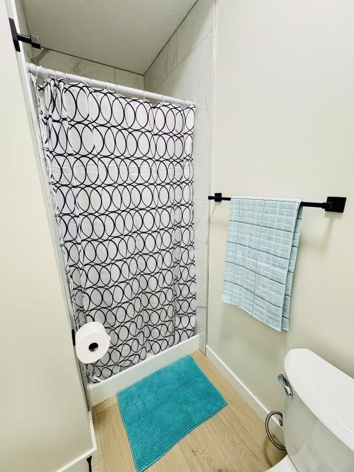 10751 86 Avenue Northwest - Photo 6 of 8