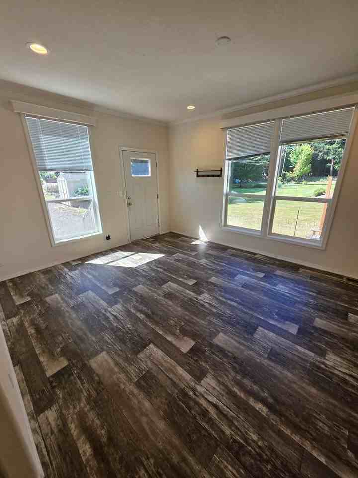 45135 Mckenzie Hwy - Photo 3 of 23