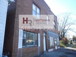 featured image of 720 E Clay St