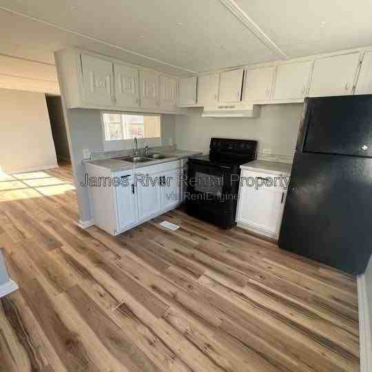 5131 Boonsboro Rd #19 - Photo 5 of 15