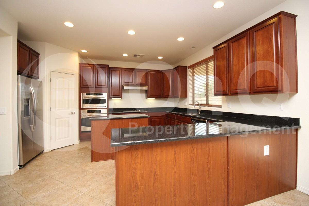 4598 S Burma Rd - Photo 4 of 32