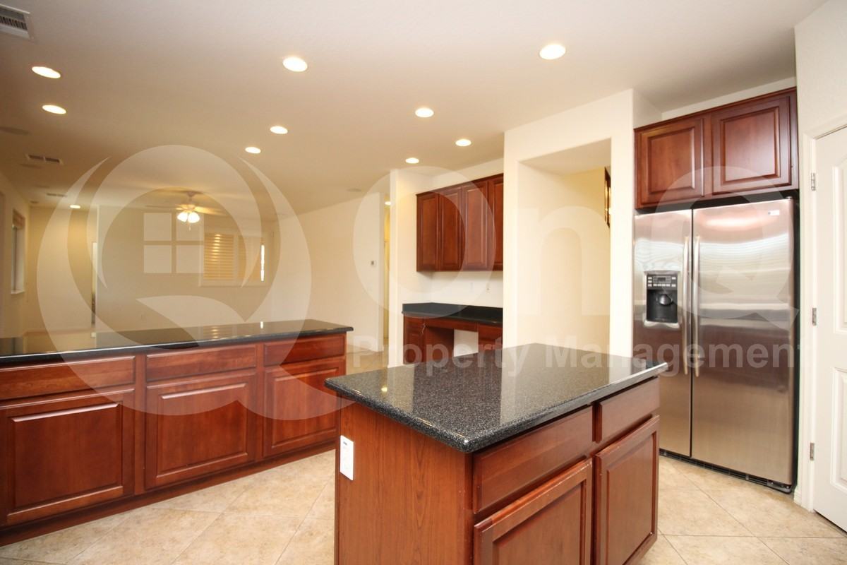4598 S Burma Rd - Photo 5 of 32