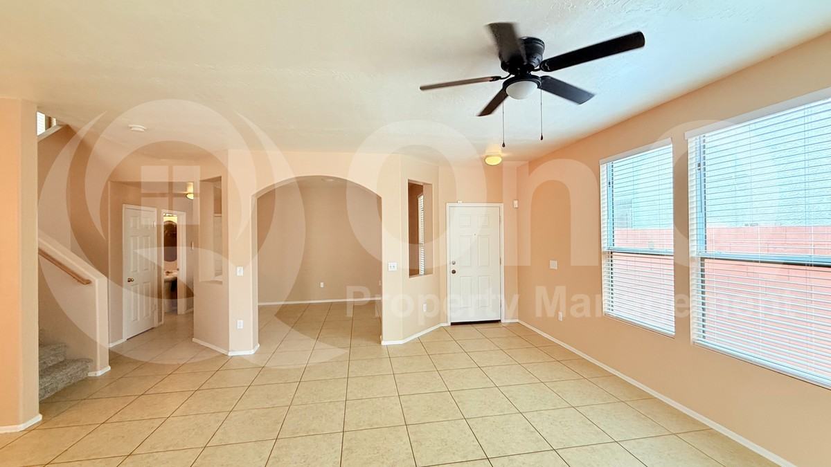6022 N Florence Ave - Photo 2 of 32