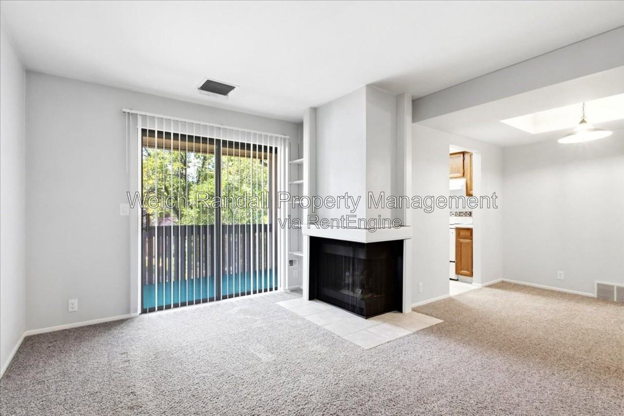6871 S Countrywoods Cir #G - Photo 6 of 21
