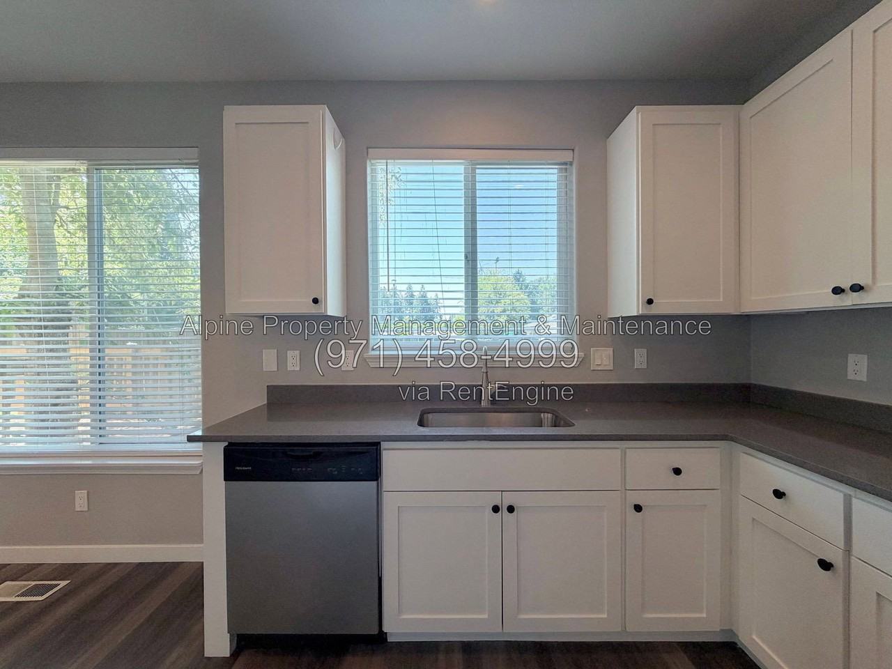 5847 Sw Coventry Pl - Photo 5 of 36