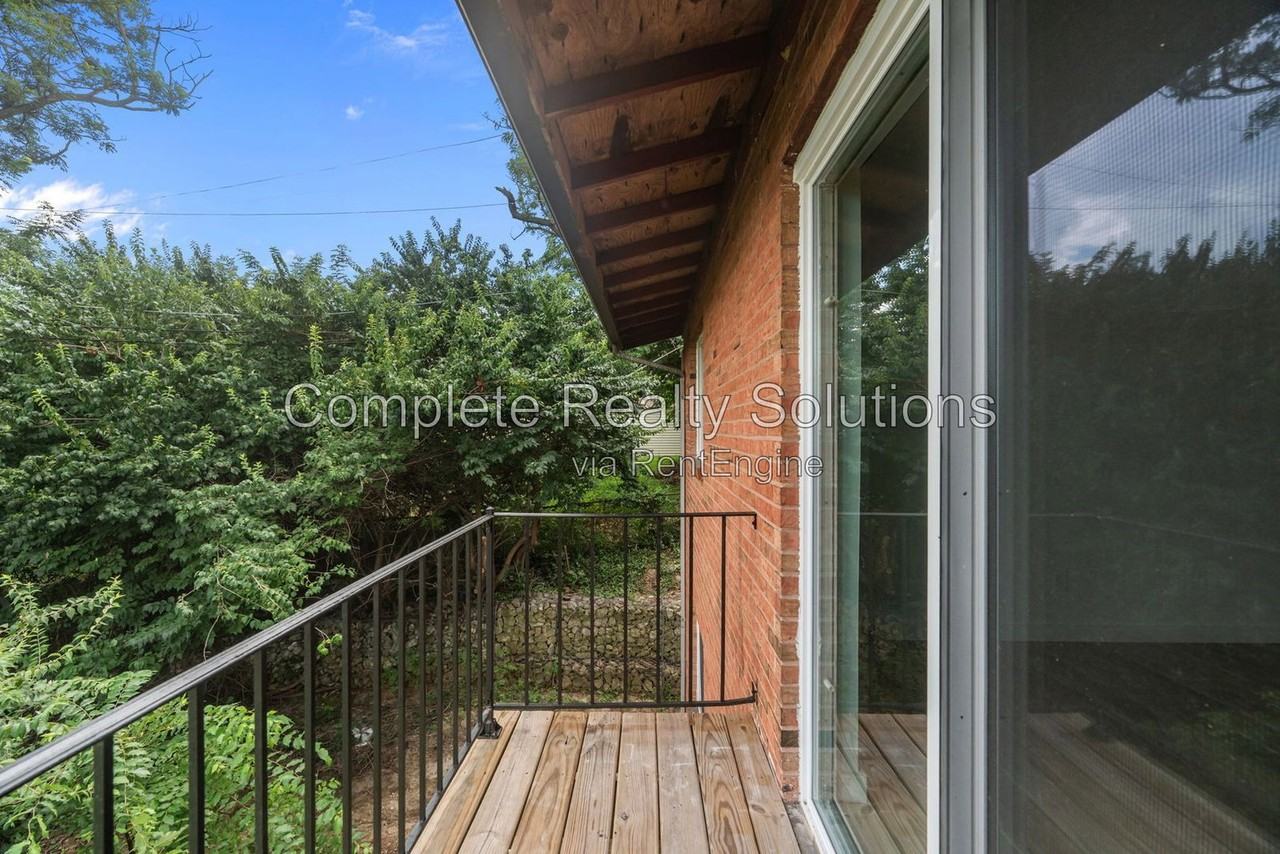 2543 Mary Ave #2543G - Photo 7 of 19