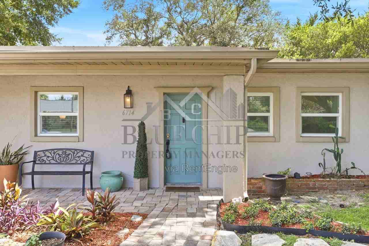 6714 Nina Rosa Dr - Photo 4 of 45