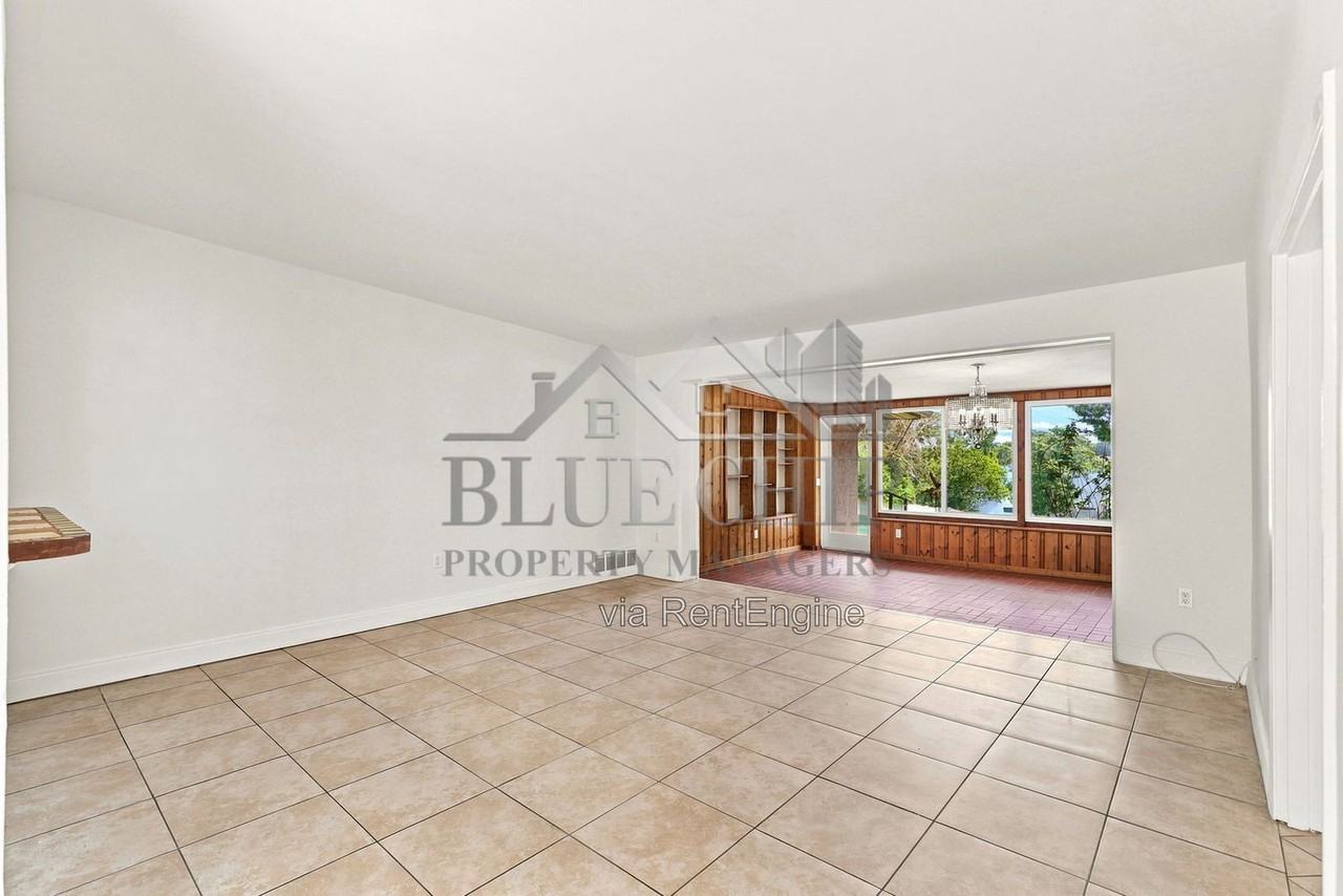 6714 Nina Rosa Dr - Photo 6 of 45