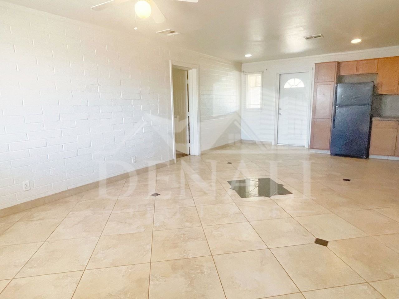 2019 E Saint Anne Ave - Photo 2 of 19