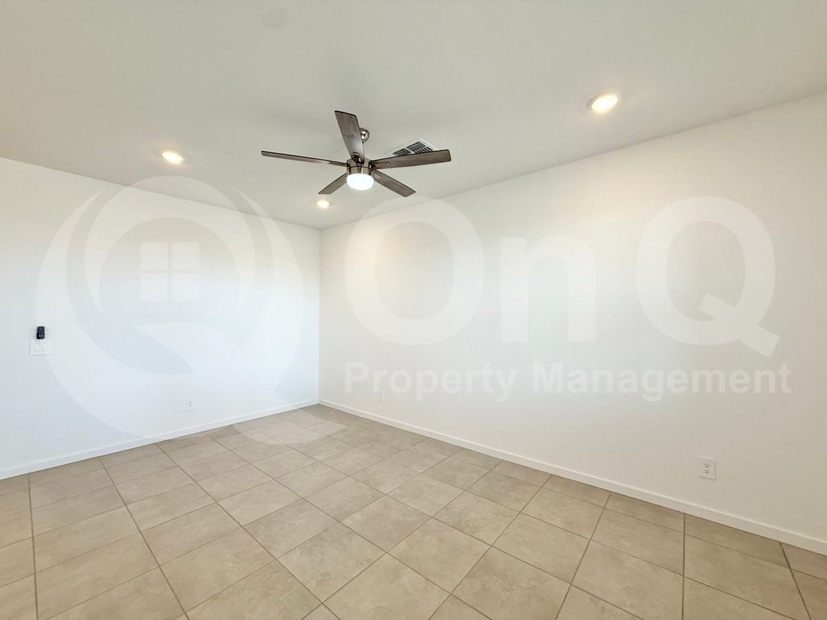 7489 E Cozy Cottage Ln - Photo 5 of 22
