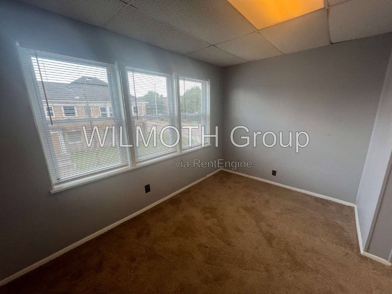 3763 Broadway St #3 - Photo 5 of 15