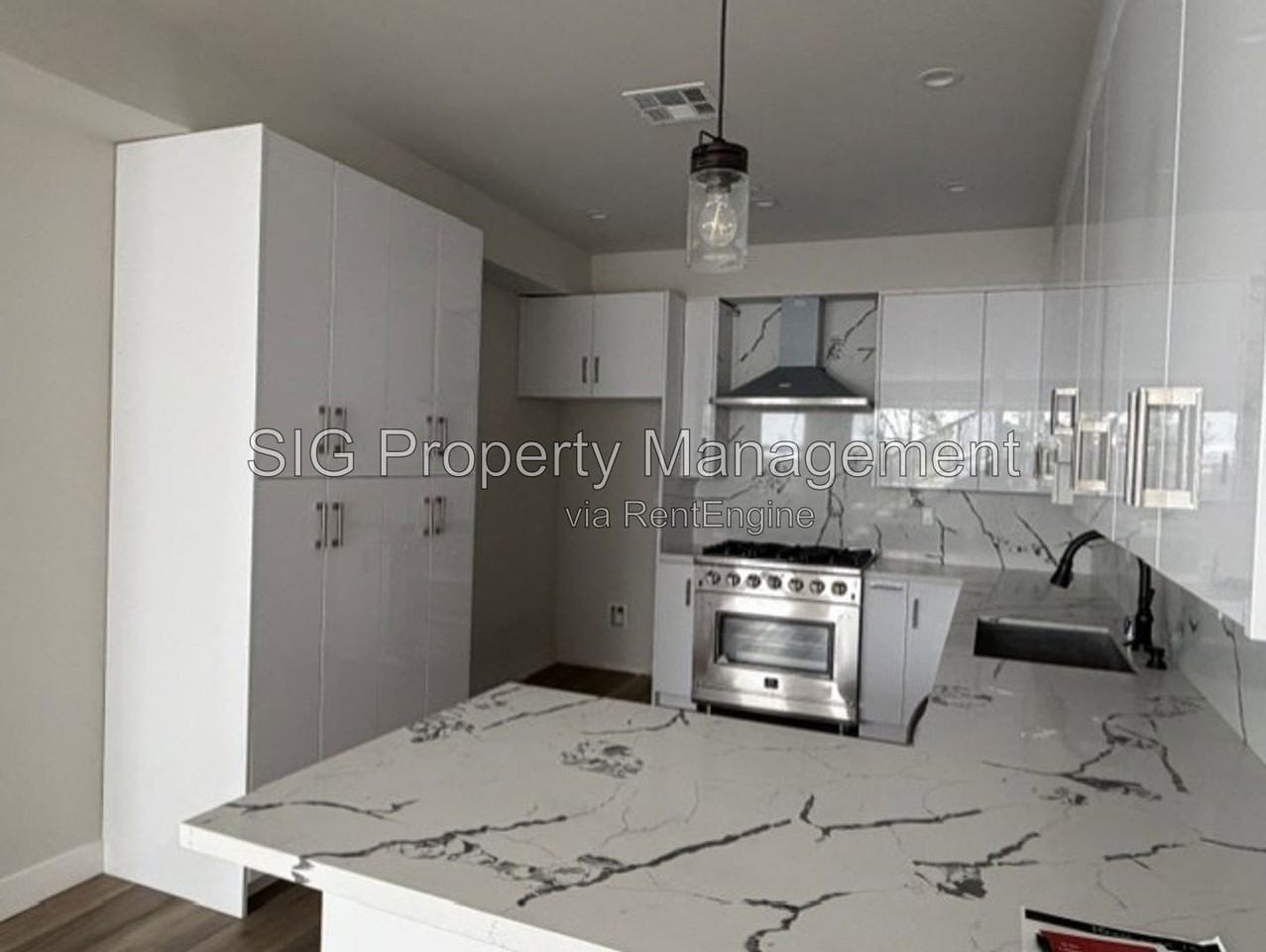 7420 Valaho Ln - Photo 6 of 26