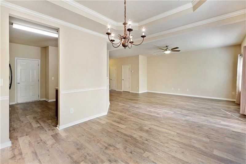 302 Alcovy Way - Photo 4 of 20