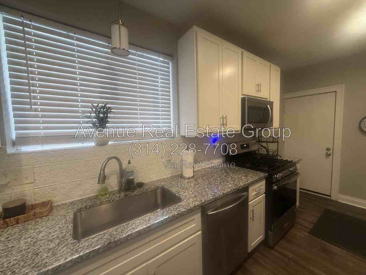 6854 Plymouth Ave - Photo 4 of 9