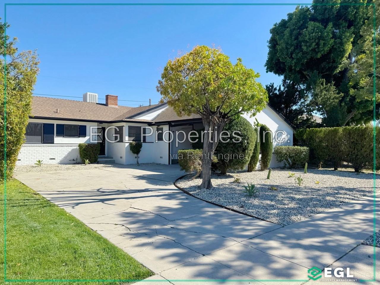 6226 Aura Ave - Photo 2 of 21