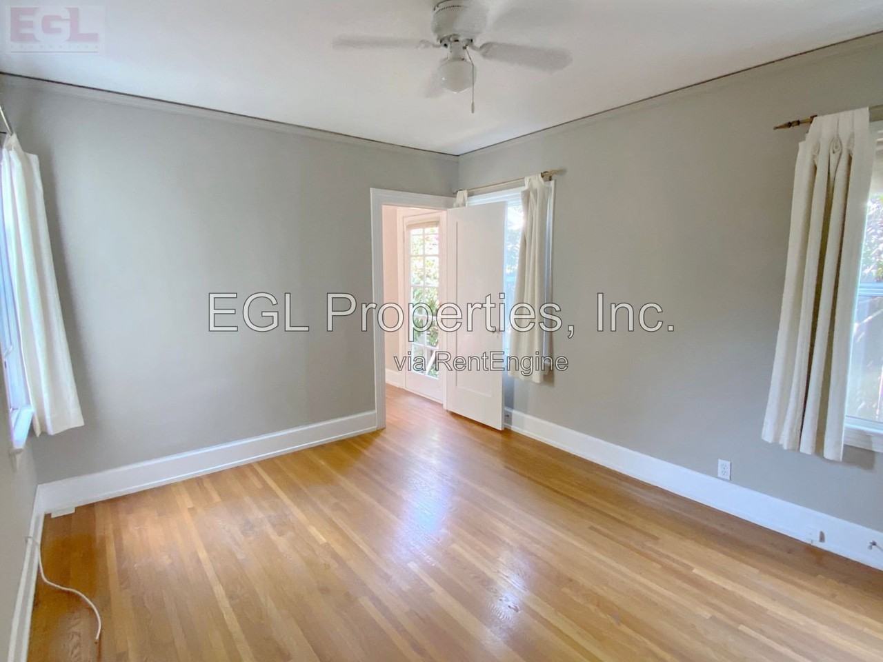 1203 Poinsettia Dr - Photo 6 of 8