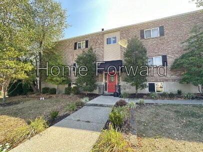 164 Lakeshore Dr #22 - Photo 2 of 15