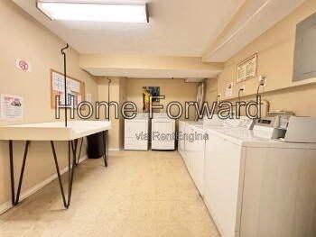 164 Lakeshore Dr #22 - Photo 4 of 15