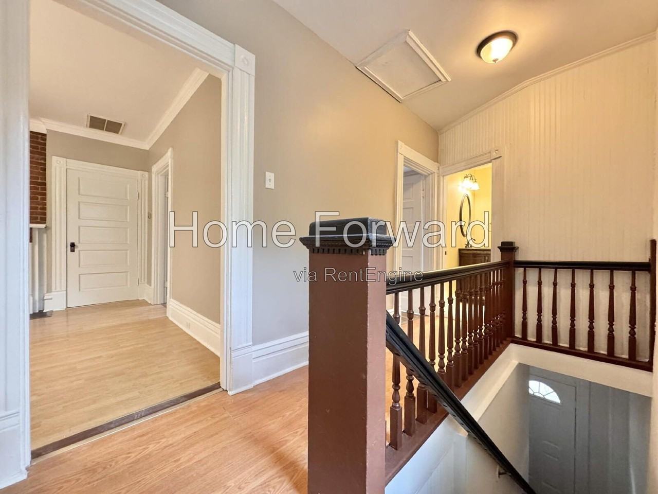 339 S Broadway Park #1 - Photo 3 of 11