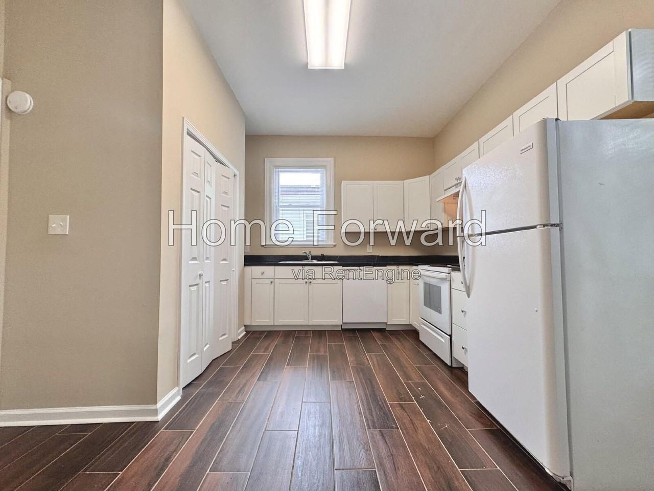 1207 High St #A - Photo 6 of 12