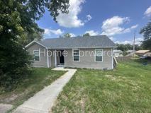 911 E Main St - Photo 1 of 1
