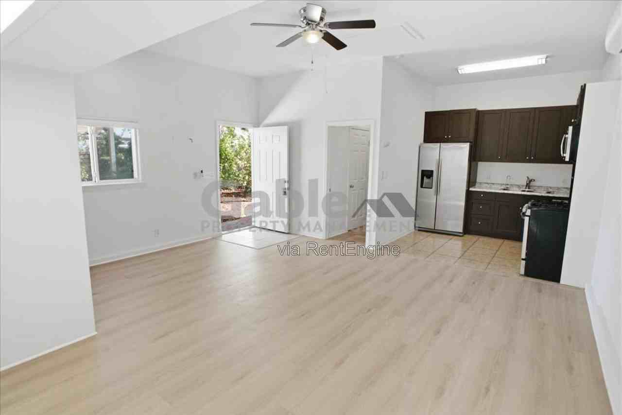 24943 1/2 Chestnut St - Photo 4 of 16