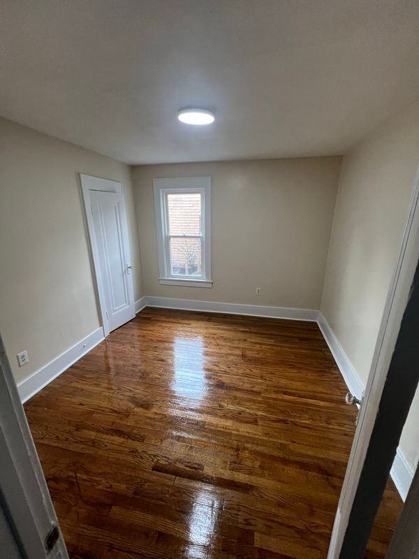 808 Waverly Pl ##1 - Photo 6 of 9