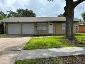 1805 Thelma Ln - Photo 1 of 1