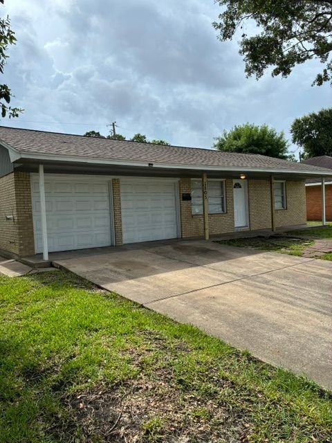 1805 Thelma Ln - Photo 3 of 23