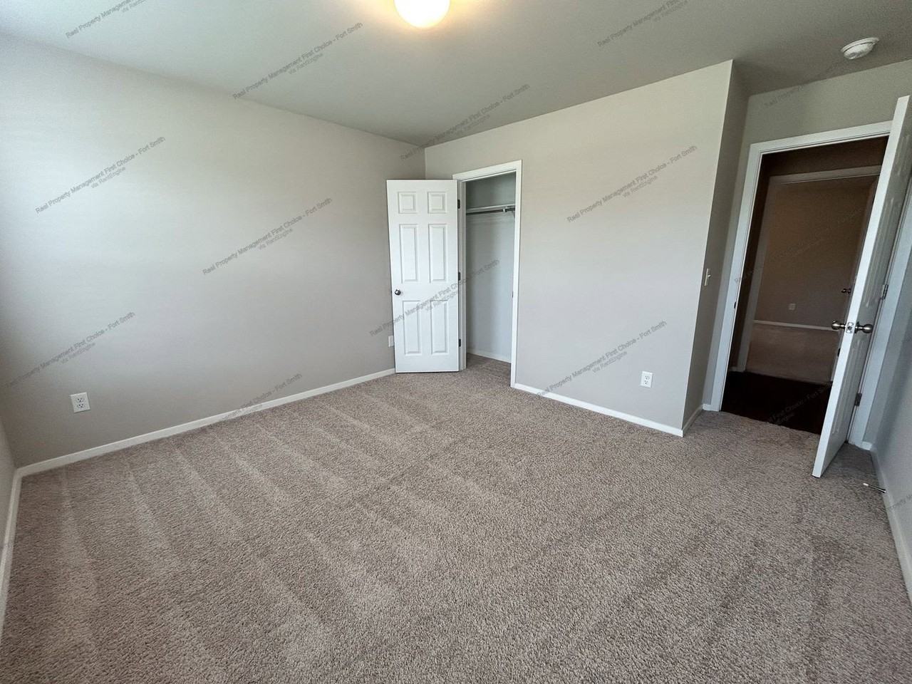 8015 Dogwood Dr - Photo 5 of 27