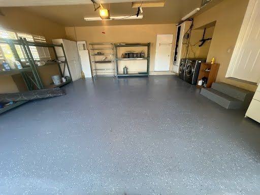 647 Bonita Ave - Photo 2 of 3