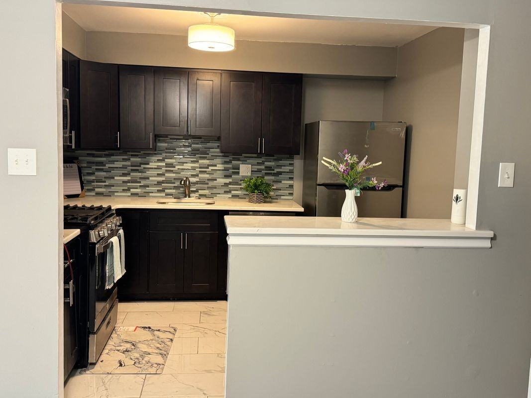 2732 Island Ave - Photo 2 of 28