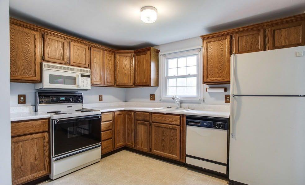 2708 Occidental Dr - Photo 3 of 17