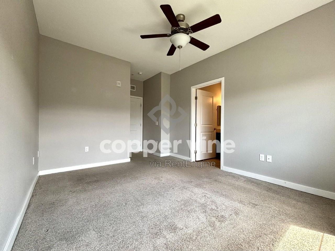 4100 N Albion St #522 - Photo 7 of 20