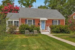 featured image of 6410 Morningside Dr