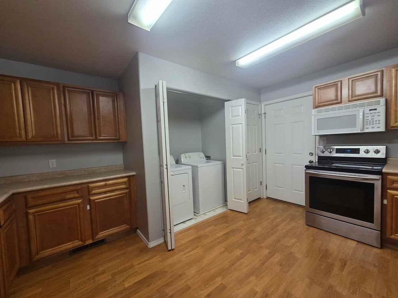 906 Whitetail Ct - Photo 7 of 27