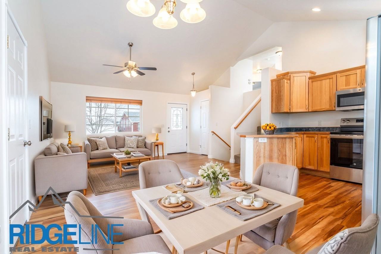 2612 16th St S - Photo 2 of 25
