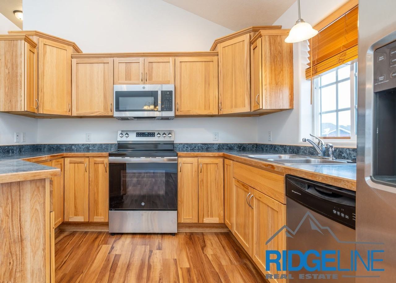 2612 16th St S - Photo 5 of 25