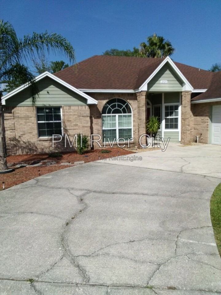 2320 Locustwood Ct - Photo 2 of 50