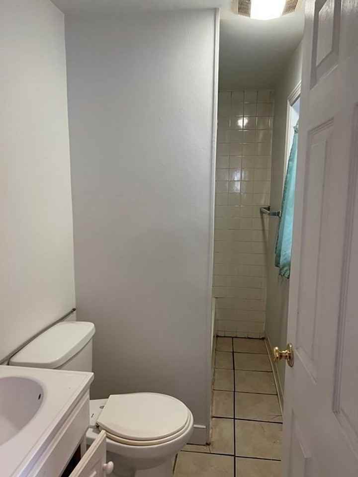 55 Leyden St - Photo 4 of 8