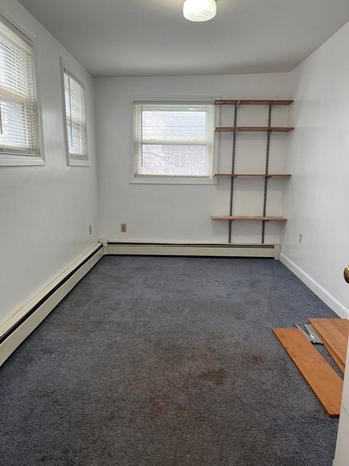 55 Leyden St - Photo 5 of 8