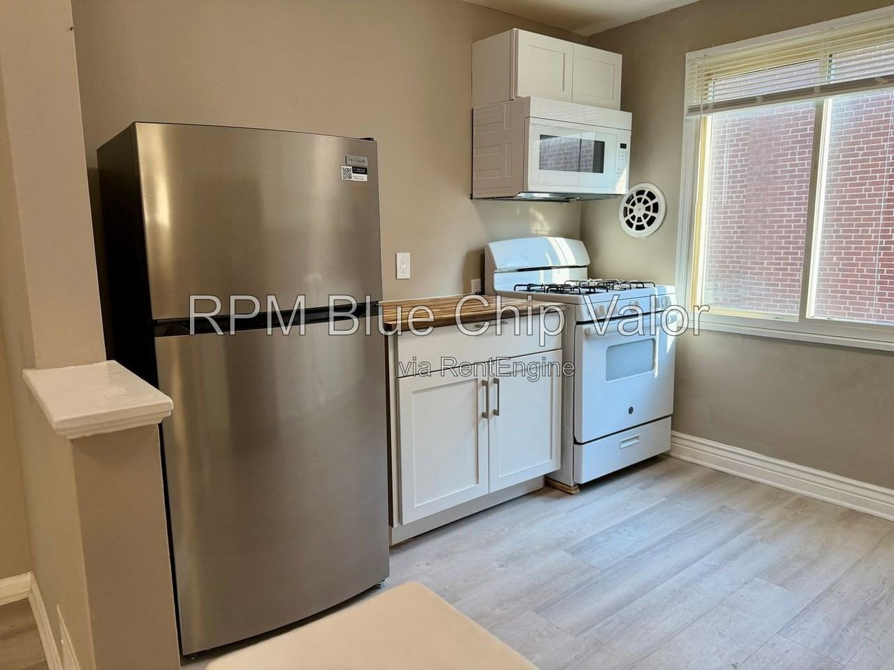 9481 Reading Rd #5 - Photo 2 of 11
