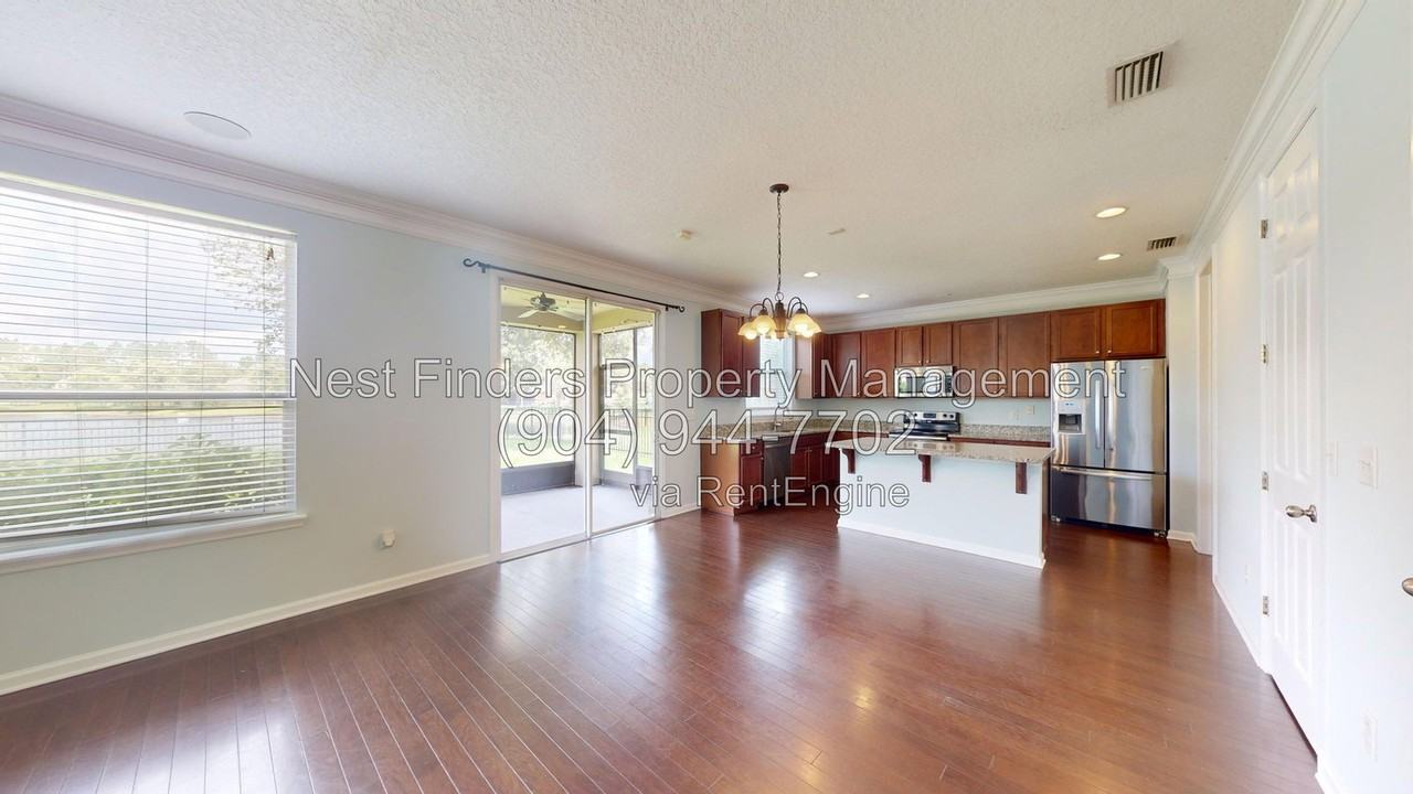112 Woodfield Ln - Photo 5 of 28