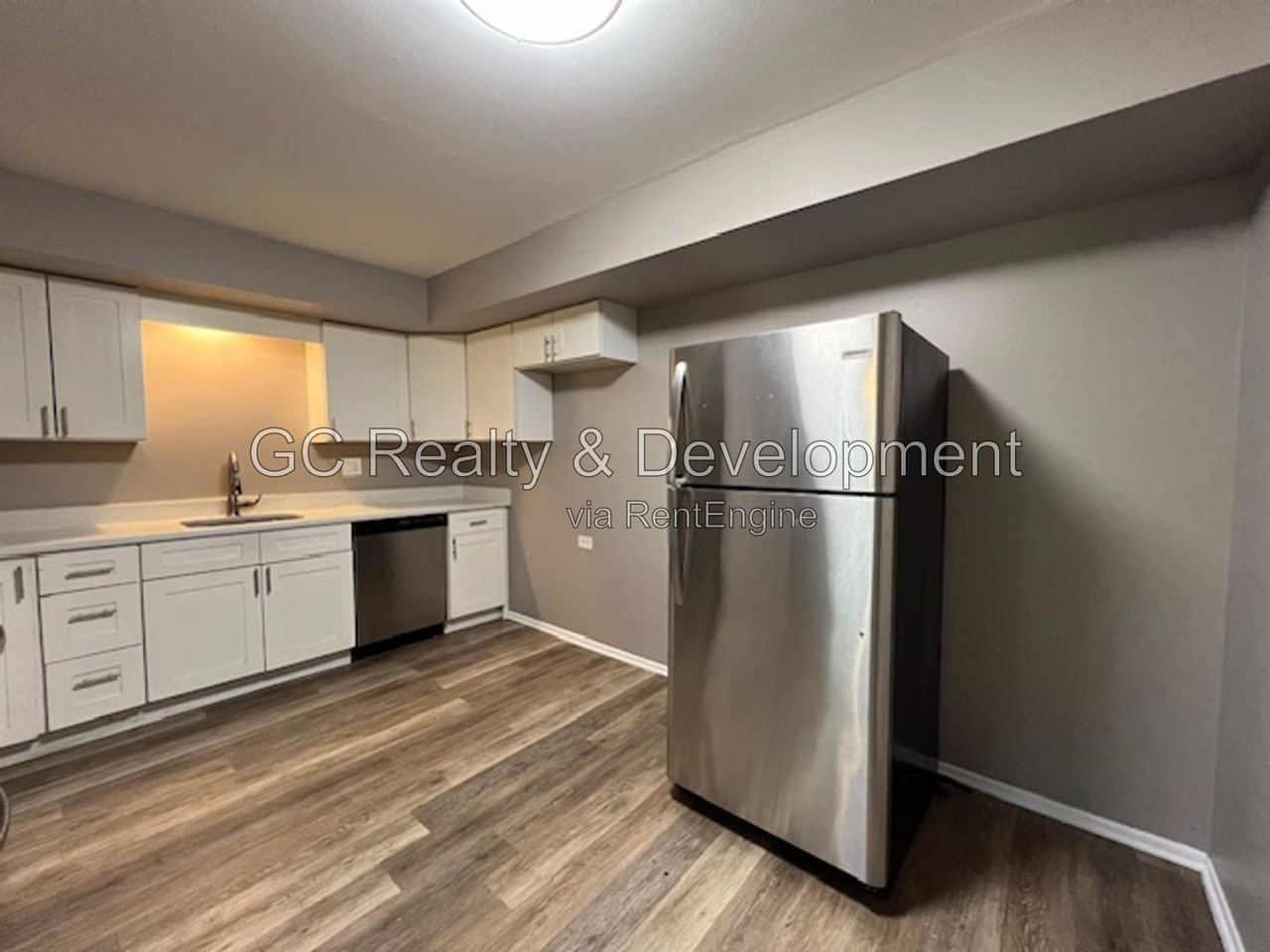 314 N Warwick Ave #GD - Photo 6 of 17