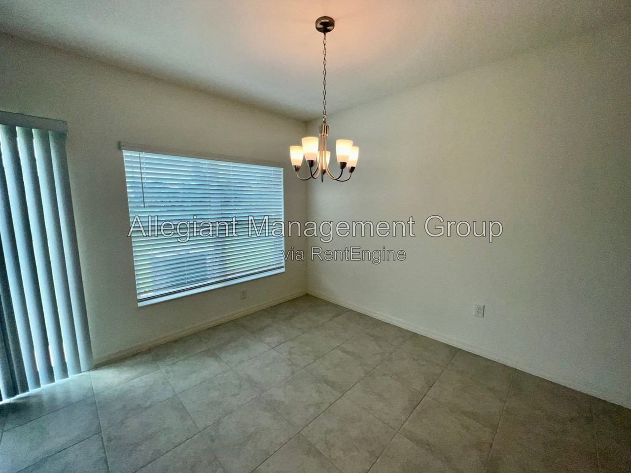 3805 Hampton Chase Ln - Photo 7 of 16
