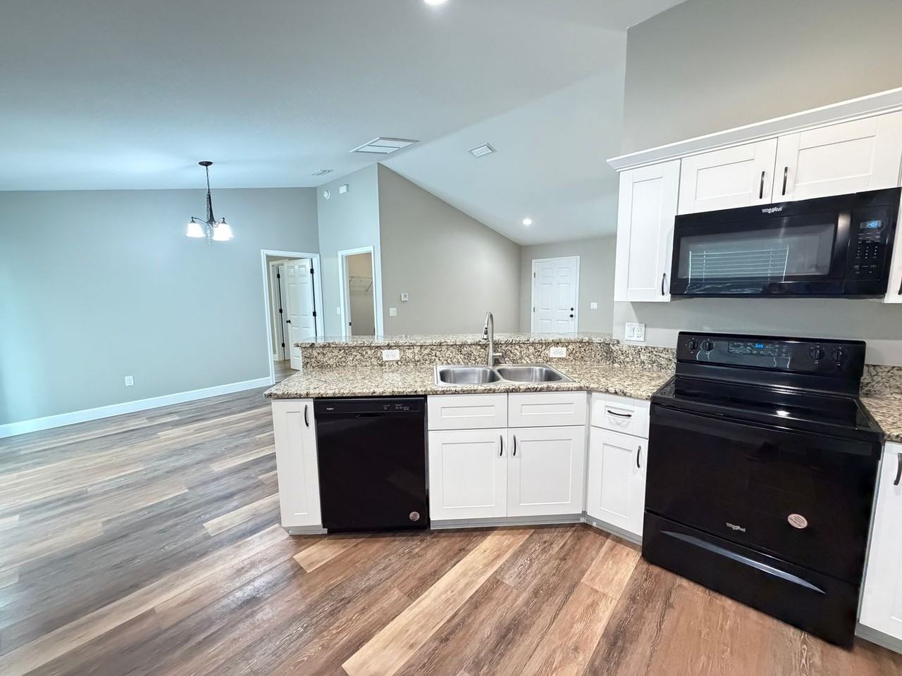 16513 Sw 22nd Terrace Rd - Photo 7 of 23