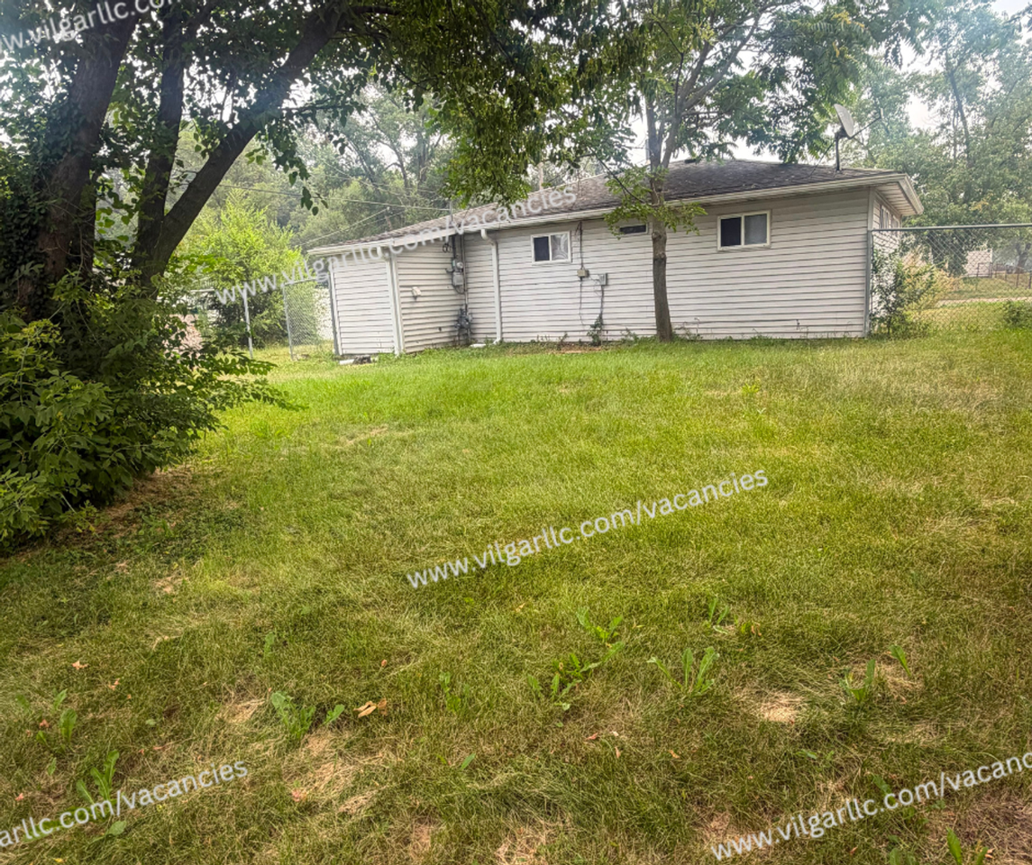 1916 Williams St - Photo 3 of 23