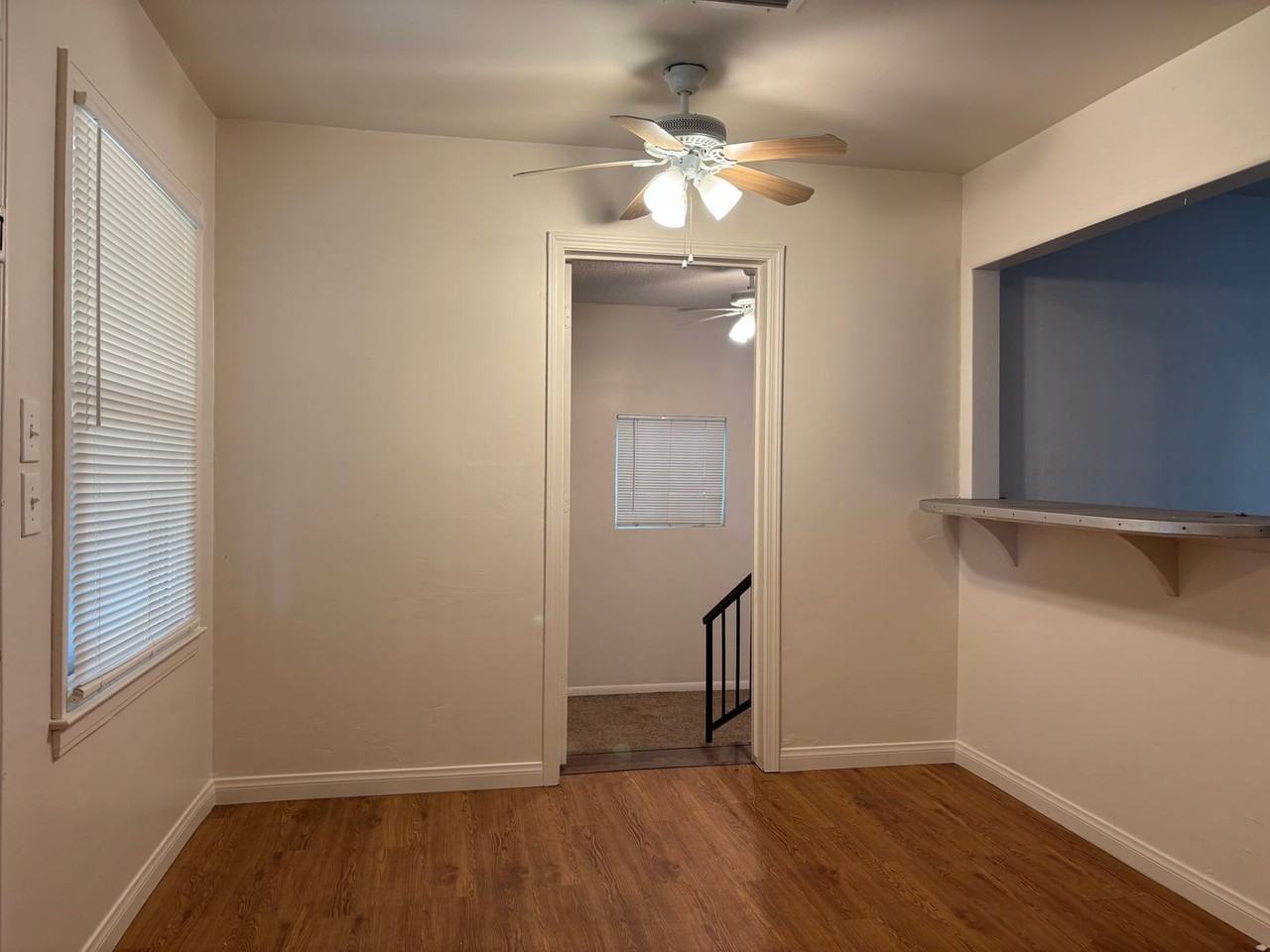 1214 W Pontiac Way - Photo 3 of 9