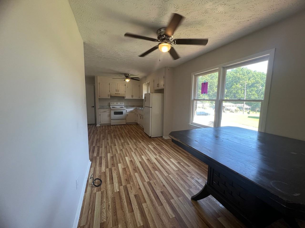 500 Littlejohn St - Photo 3 of 13